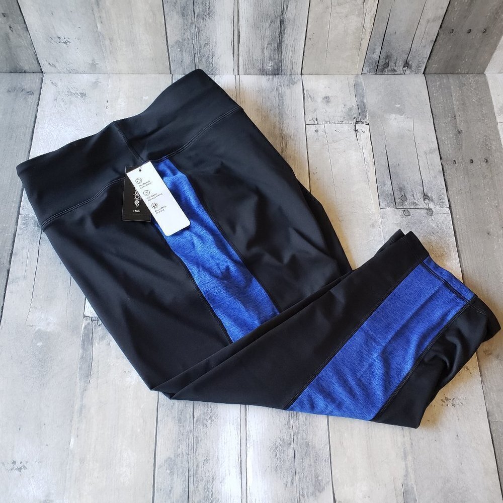 NWT - Ideology Color blocked Women's Plus Crop Athletic Pants - Size 2X